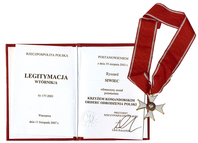 The Commander’s Cross of the Order of Polonia Restituta (2003, collected by his family in 2007)